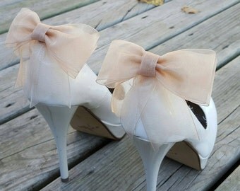 Shoe Clips, Shoe Clips Wedding, Shoe Clips Bridal, SHoe Clips Bows, Shoe Clip Ons, Shoe Clips Wedding Shoes, Shoe Clips Champagne, Shoe Ons