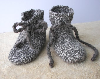 Extra Thick Crochet Adult Slipper Boots Brown Grey 100% ECO WOOL / Diabetic Chunky Wool Slippers / Custom crochet wool slippers