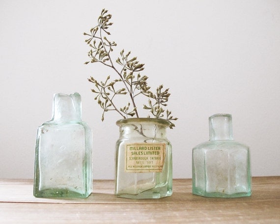 Dating antique medicine bottles-in-Wenhouquite