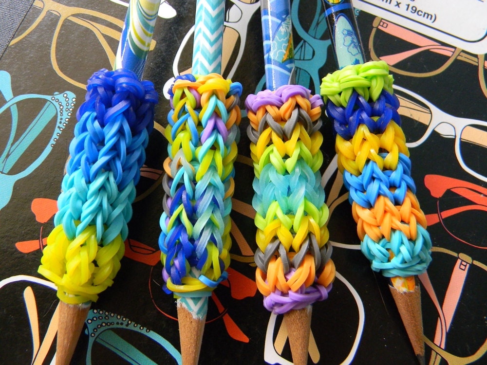 4 Removable Rainbow Loom Pencil Grips with Pencils