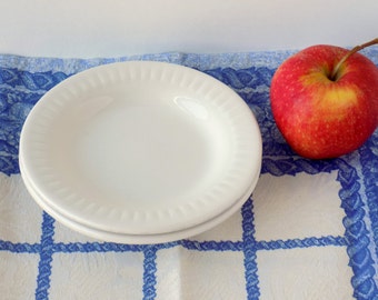 White Ironstone Plates. Restaurant Ware. Pie Crust Edge. American Commercial China Company. French Cottage Chic. Country Farmhouse Decor.