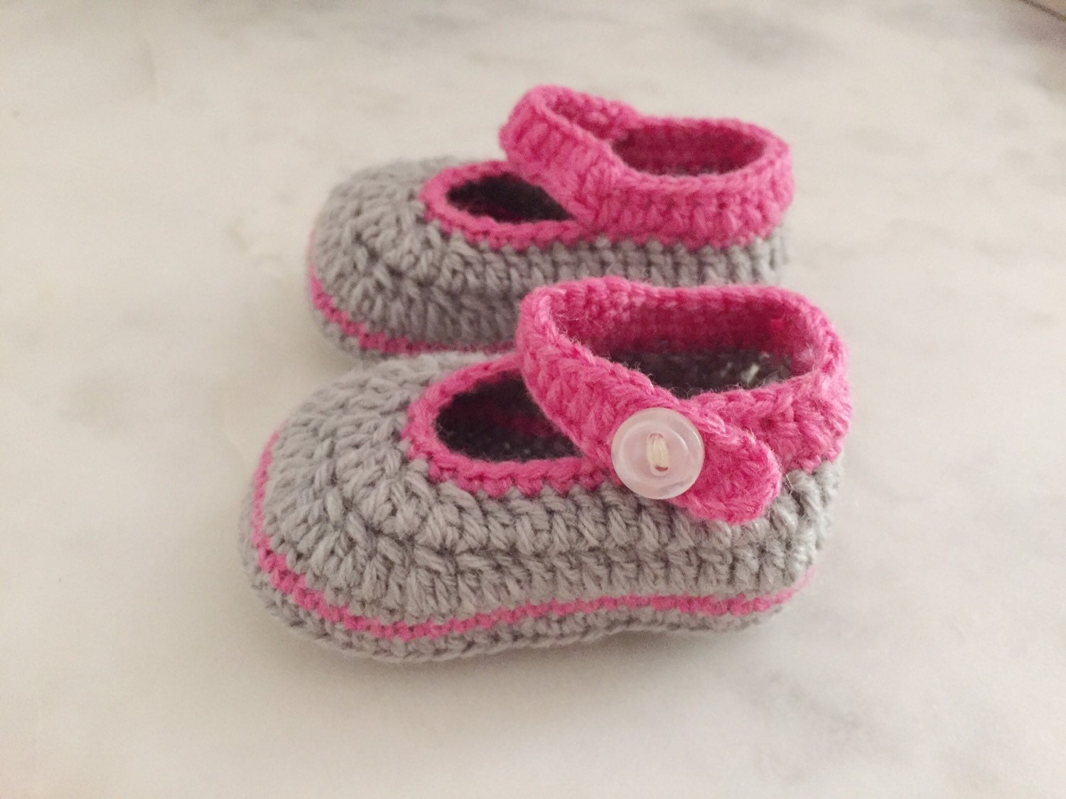Handmade Crochet Baby Booties in Wool-Silk Blend size 2 Gray