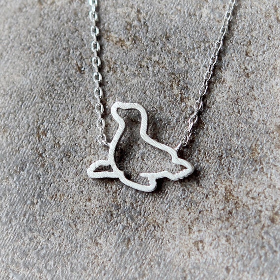 Seal Necklace / animal jewelry fur seal necklace by laonato