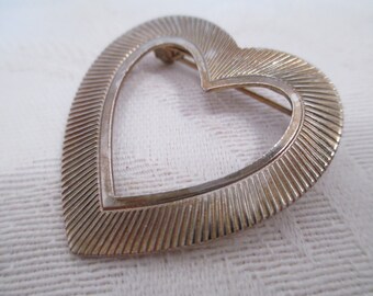 Vintage Heart Pin- Brooch