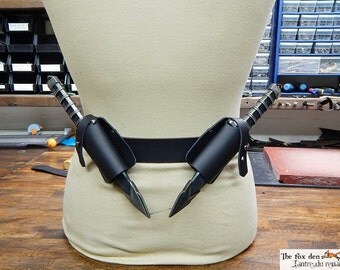 Latex dagger leather sheath with a 45 degree angle, LARP, cosplay.