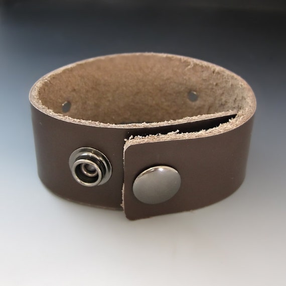 Personalized Men's Leather Cuff Bracelet / Hand Stamped