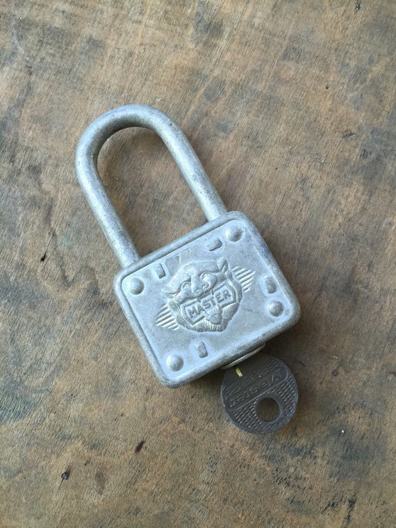 Vintage Master Lock With Key Vintage Padlock Lion Head   Il 570xN.843825534 Cppa 