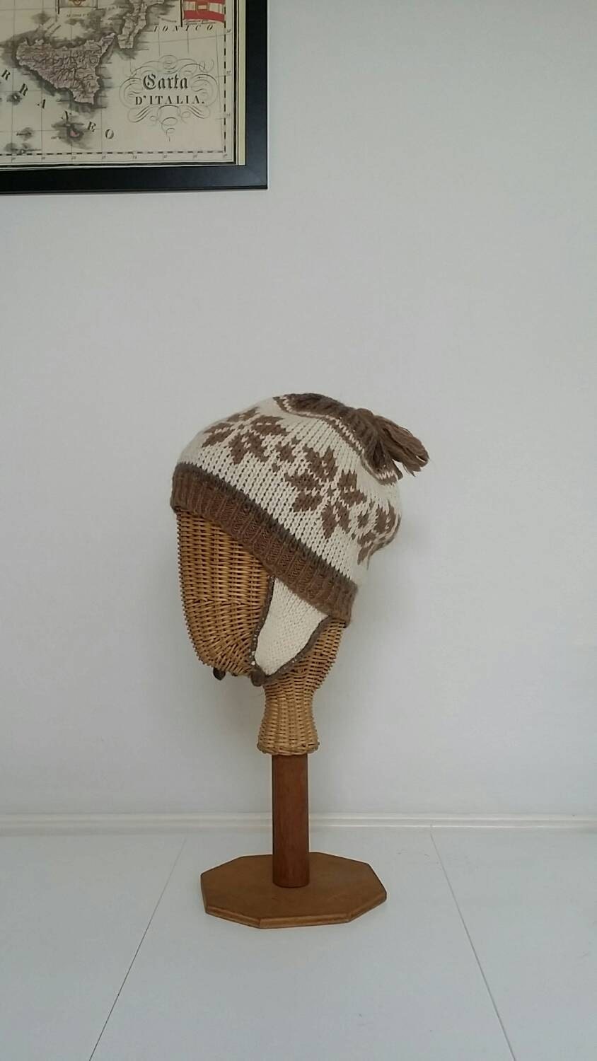 Vintage beanie hat snowflake mens winter hats womens accessories brown Scandinavian style