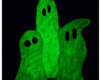Halloween Decor Glow-in-the-Dark Chunky Wood Ghost Trio with Glow-in-the-Dark Glitter, Halloween Wood Glow-in-the-Dark Wood Ghost Trio Decor