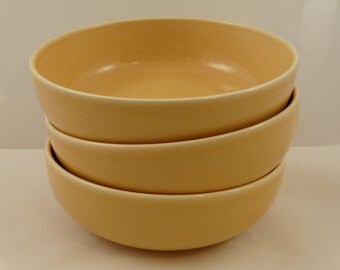 Royal Copenhagen, Fajance, bowl, 579 yellow, MCM, Denmark,