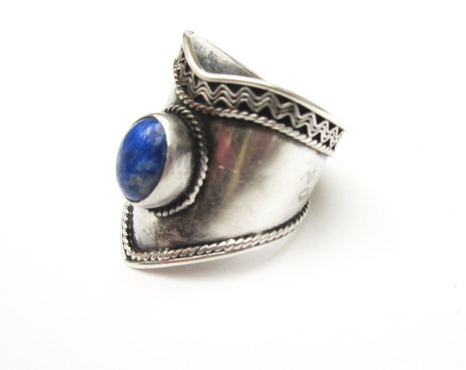 Tribal Blue Lapis Ring Sterling silver size 8 Gemstone
