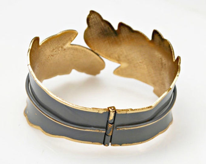 Clamper Leaf bracelet - Grey Enamel - gold leaves - mid century -Hinged Bangle