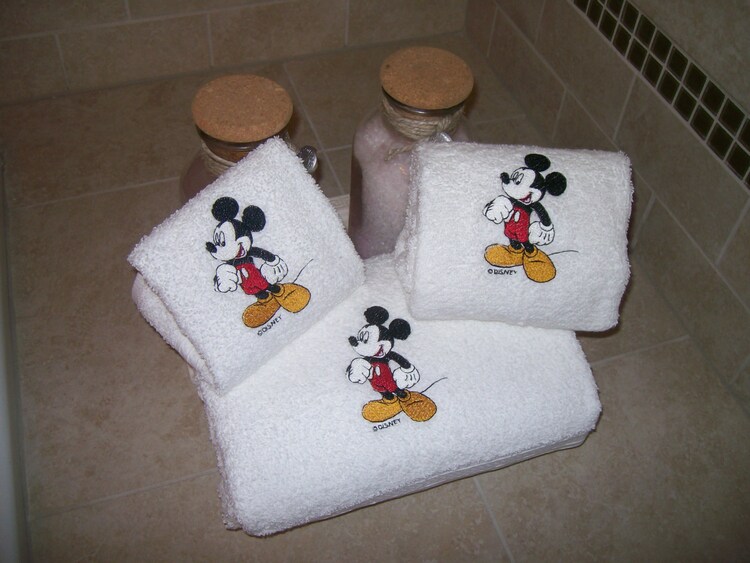 Mickey Mouse 3 Piece Embroidered Bath Towel Set by