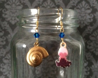Ursula the Sea Witch - Darling Earrings featuring Characters from Disney's The Little Mermaid