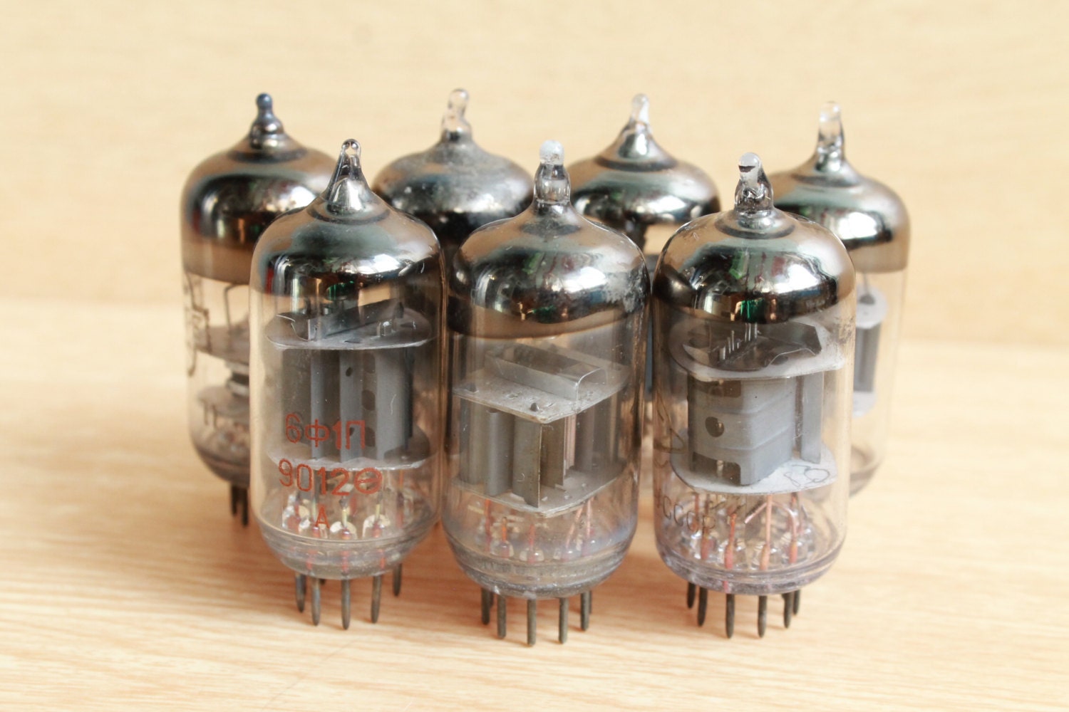 lot of 7 Vacuum Tubes / radio valves / Steampunk supplies