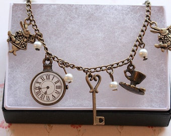Alice in Wonderland bracelet, charm bracelet, Alice in Wonderland, pocket watch bracelet, steampunk bracelet, Alice in Wonderland jewelry