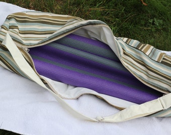 yoga bag, cabana stripe, zippered opening, outside pockets, adjustable strap, yoga mat bag, made by Aicynshell Bags