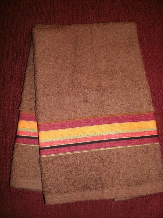 Items similar to Seasonal Hand Towels Decorator Hand Towels Fall