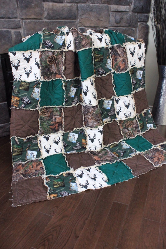 Rag QuiltThrow Quilt Camo Blanket Deer Quilt Hunting by RozonsRags
