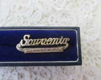 Anwerp souvenir brooch 1930's