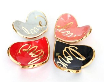 Made to order Heart shaped handmade ring dish with 22K gold luster overglaze with Love Calligraphy, Bridesmaids, Wedding Gift, Ring Dish