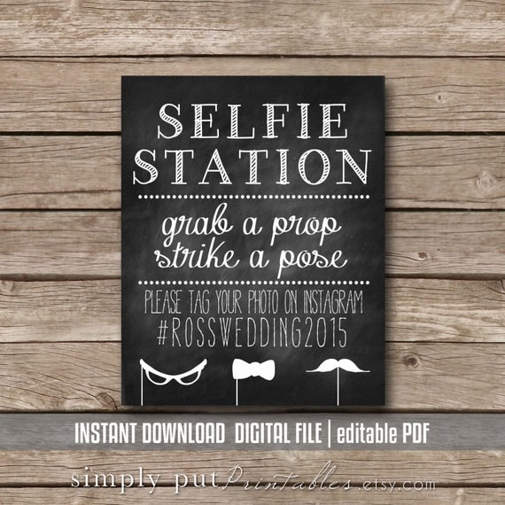 selfie-station-photo-booth-chalkboard-sign-printable-grab-a