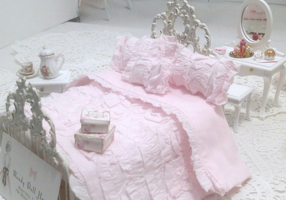 pink cotton ruffled shabby cottage chic 1 12 by wendydollhouse pink cotton ruffled shabby cottage chic 1 12 by wendydollhouse