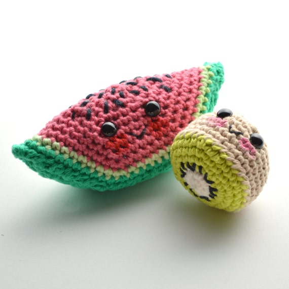 Play Food Watermelon and Kiwi amigurumi by MissMaryMACdesigns