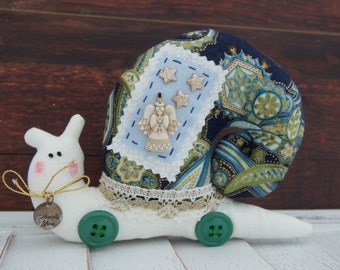 Tilda doll stuffed doll Toy Snail Christmas Snail Tilda Snail Fabric Snail Tilda Home Decor Textile Snail Rag Doll Cloth doll Gift for girl