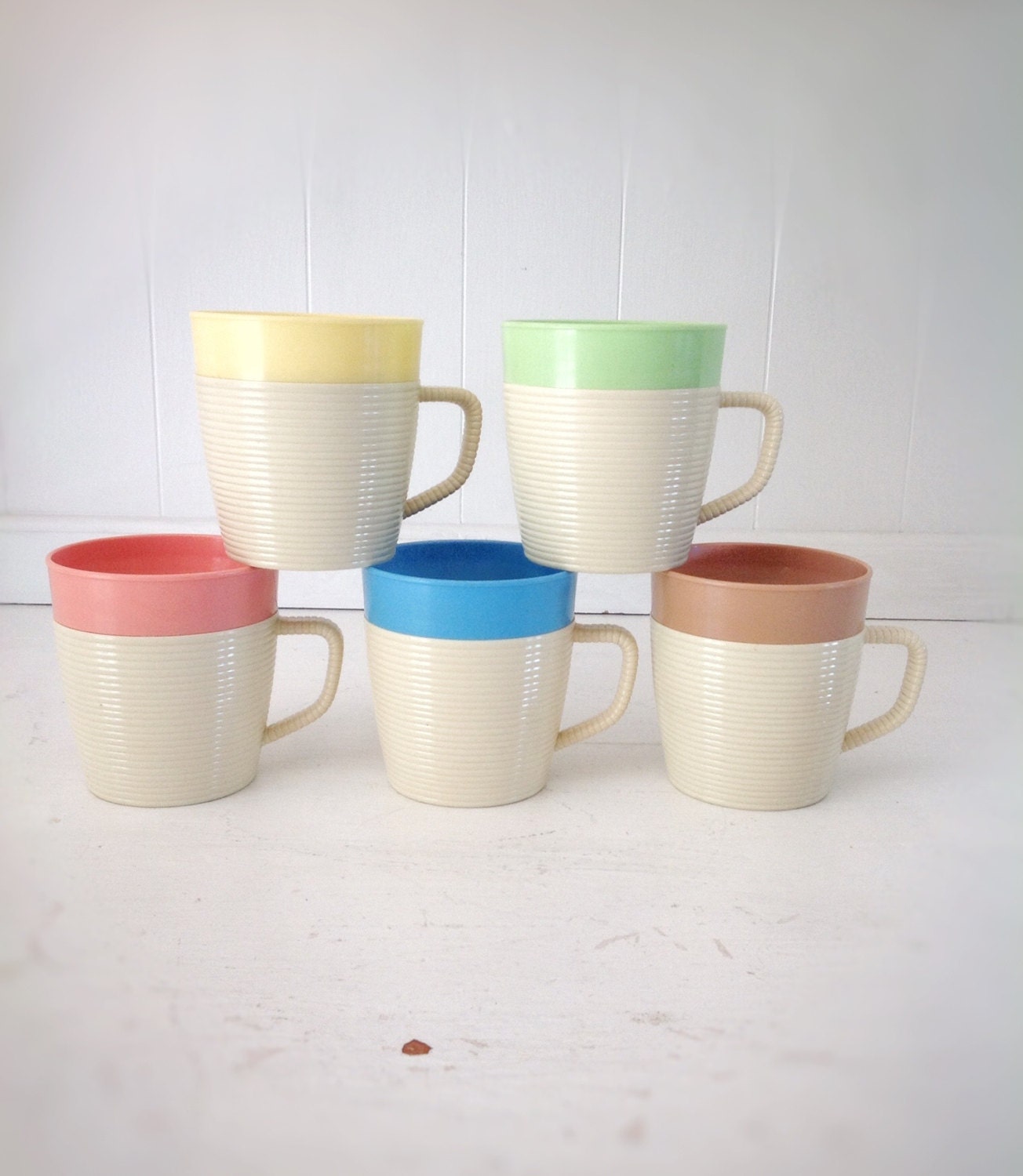 Vintage Raffia Ware Cups Vintage Thermo Temp Cups Assorted Colors