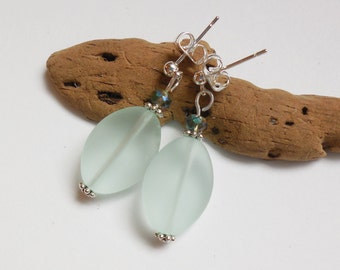 Seafoam Green Sea Glass Earrings, Sea Glass Jewelry, Seaglass Earrings, Seaglass Jewelry, Beach Glass, Beach Glass Earrings. Free US Ship