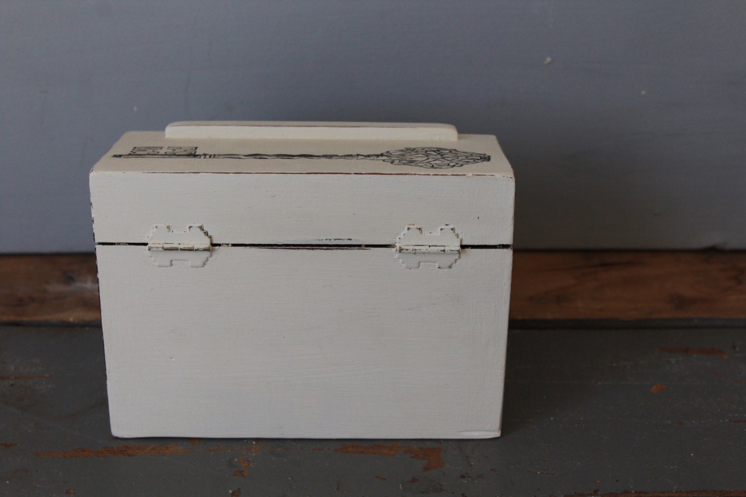 Wooden Recipe Box / Painted Recipe Box / Skeleton Key Painted