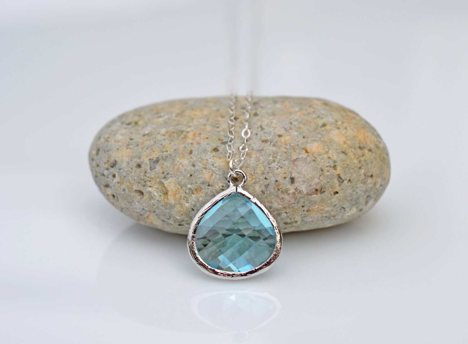 Silver Aquamarine Teardrop Pendant Necklace