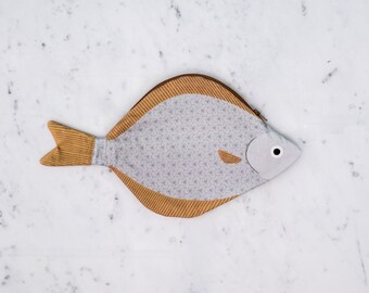 SMALL HALIBUT (halibut)-case fish