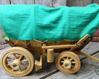 Vintage Covered Wagon Lamp, Covered Wagon Light, Western Cowboy Room, Cowboy Nightstand Lamp