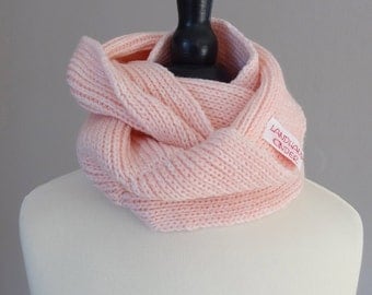 Baby Loopschal of pure Merino Wool