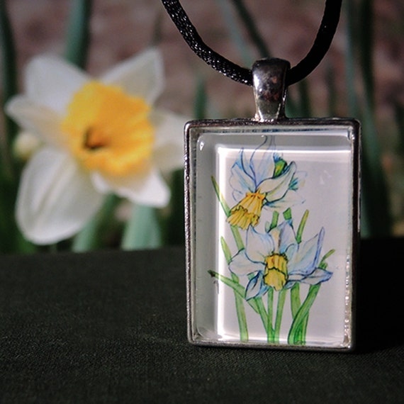 Flower Jewelry, Narcissus Flower necklace December Floral Jewelry 