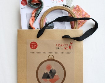 Easy cross stitch kit - geometric mountains - includes stranded cotton, aida, hoop, needle and instructions - easy for beginners