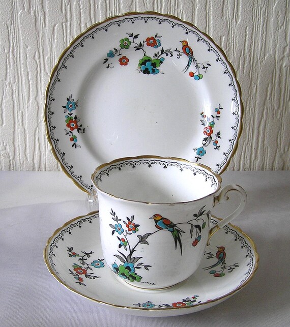 Art Deco Vintage Bone China Art Deco Bird of Paradise Pattern