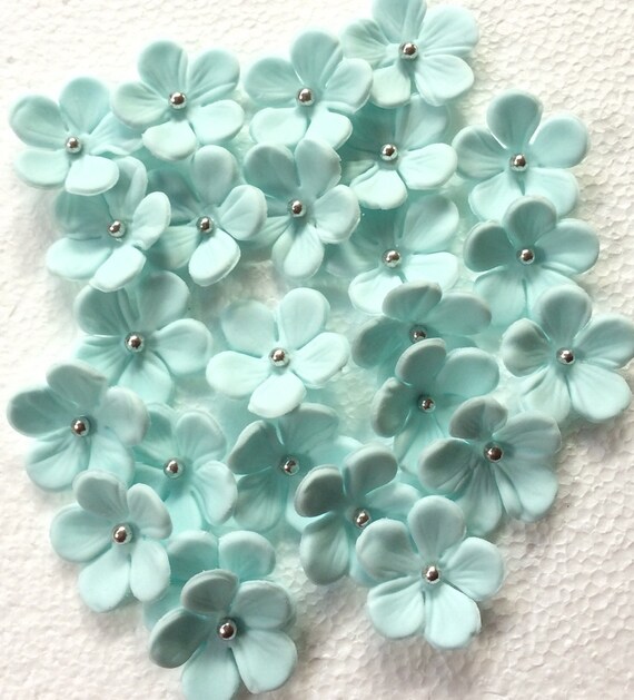 Items similar to 36 fondant flowers edible cupcake toppers ...