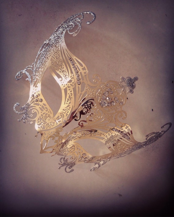 Serena Van Der Woodsen Luxury Masquerade Ball Mask by HigginsCreek