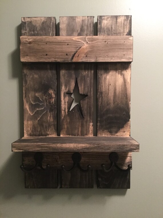 Barnwood Effect Star Key by TreasuredByFamily