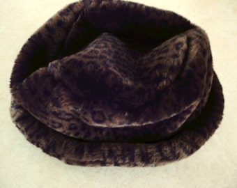 French Designer Hat Faux Fur Hat by "La Maison De La Fausse Fourrure" Fall Winter Vintage Faux Fur Hat French Designer Unisex Fur Hat Gift