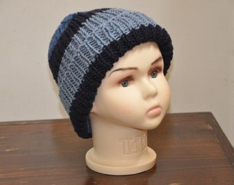 Basic hand knit thick wool ribbed beanie