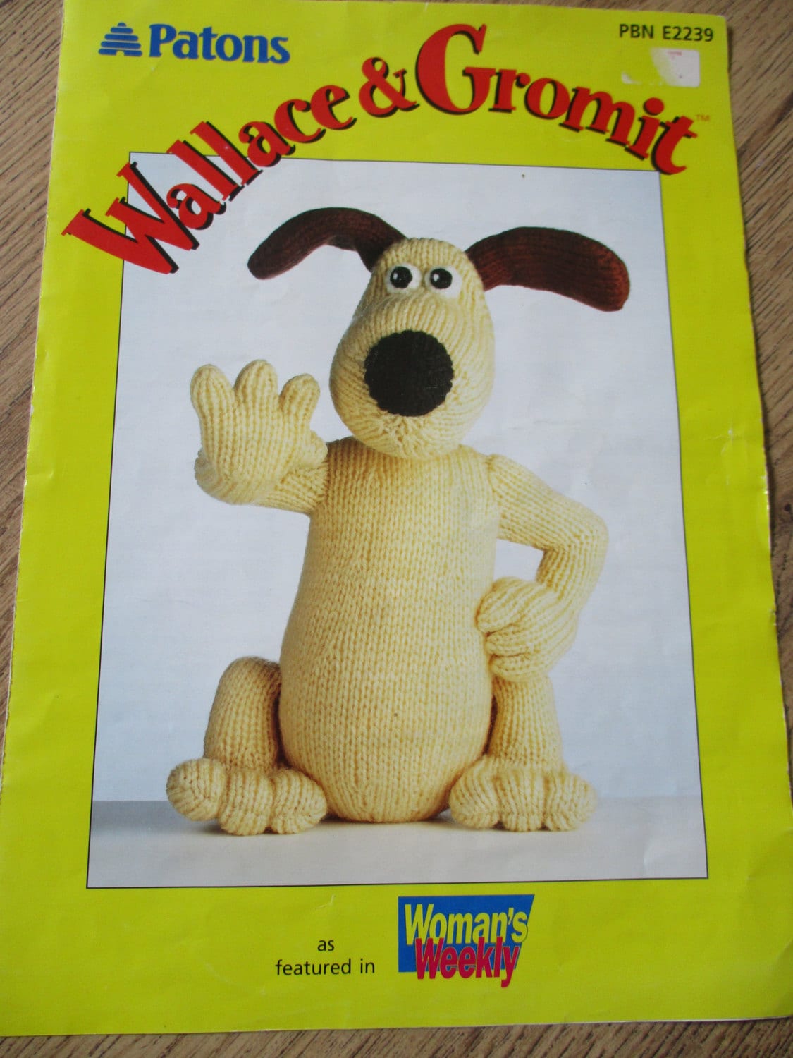 Gromit the Dog Knitting Pattern From Wallace & Gromit