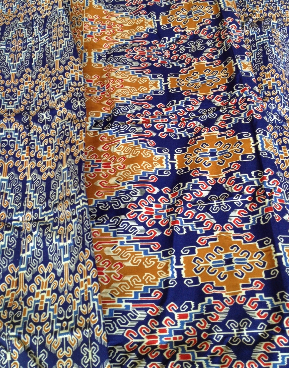 2 Yards Malaysian Borneo Ethnic Batik Fabric Textile