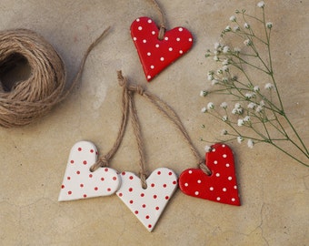 Polka dot hearts Valentines gift - Set of 2 rustic Christmas decorations -Valentines idea -Decorazione Natalizia a pois -Heart decorations