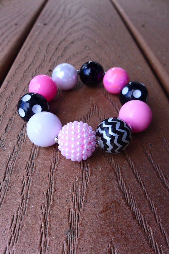 MINNIE or MICKEY Inspired Pink and Black Bubblegum Bead Chunky Bracelet (Adult Size, Regular)