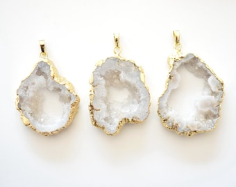 Nature White Geode Druzy pendant necklace,White Druzy Agate Pendant with Gold Electroplated Edges-- Drusy Pendant