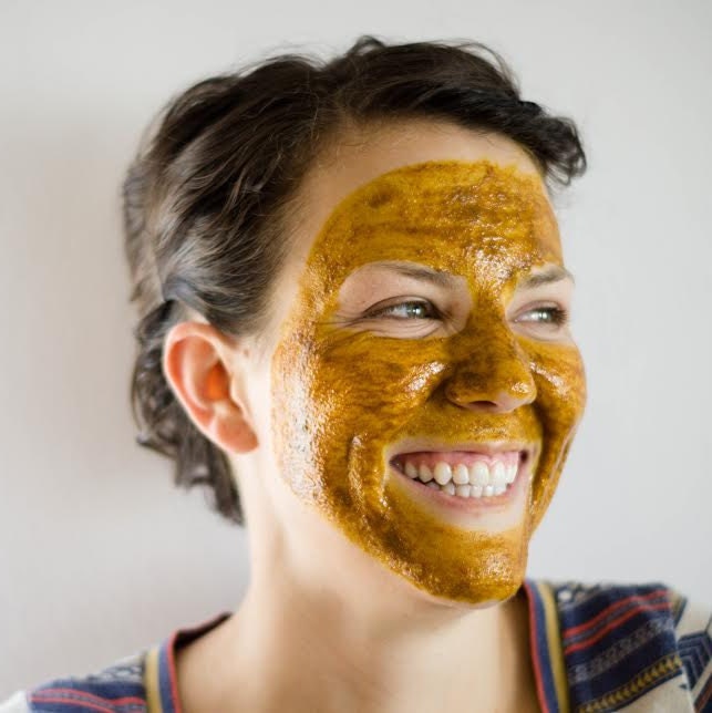 ginger turmeric face mask
